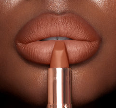 THE SUPER NUDES LIP KIT