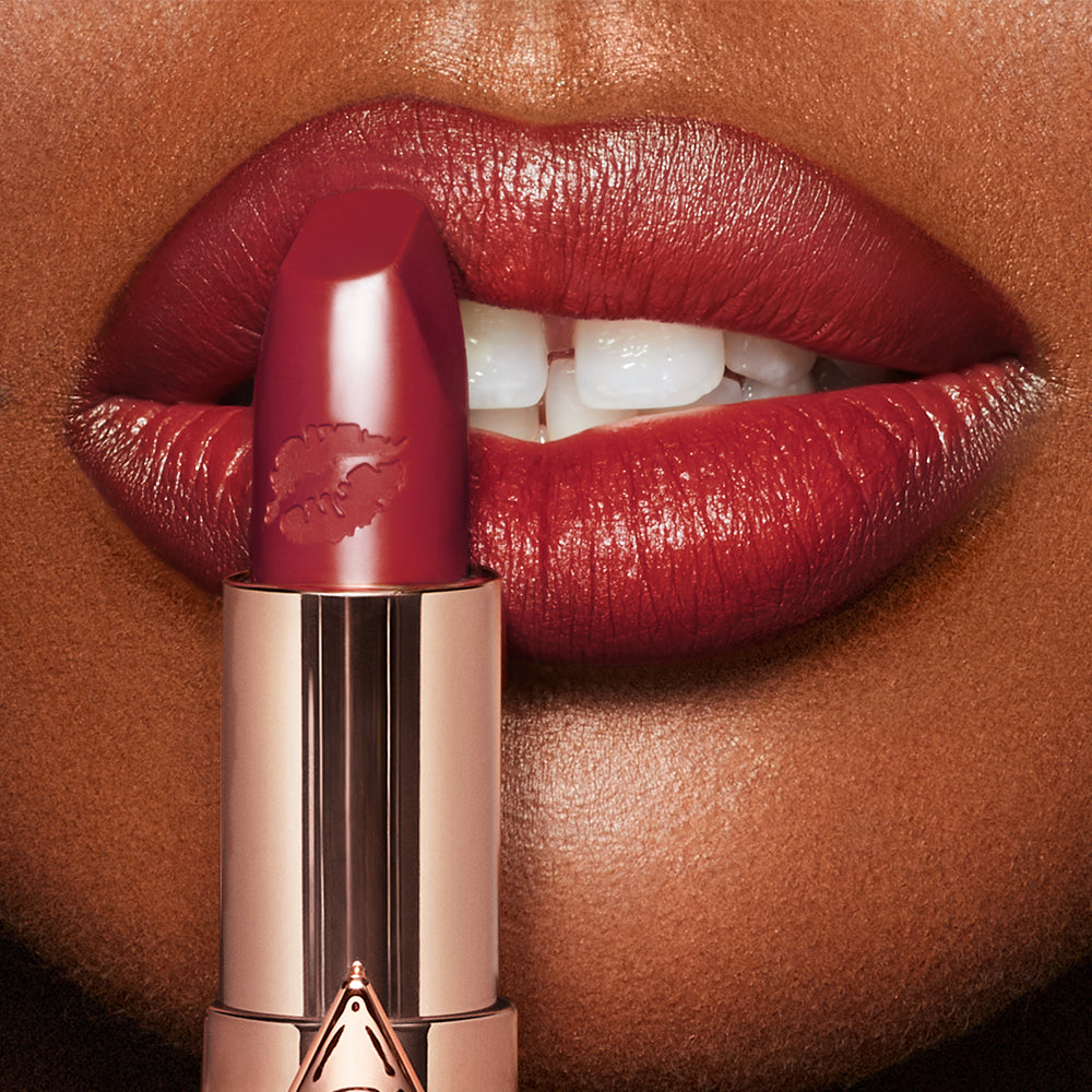 HOT LIPS 2