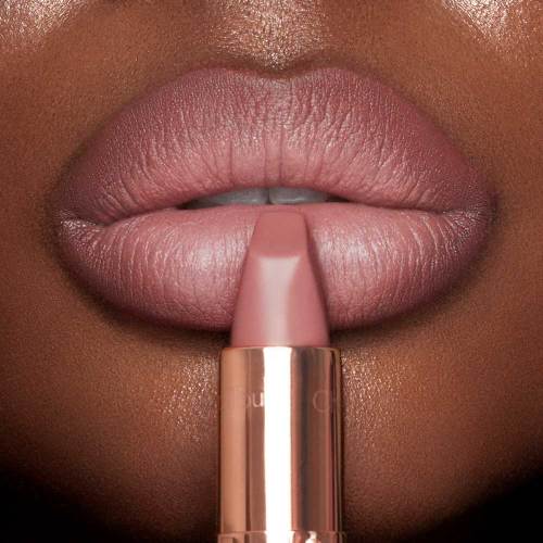 HOLLYWOOD LIPS
