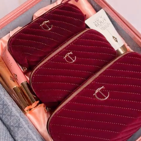 MAKEUP BAG OF DREAMS